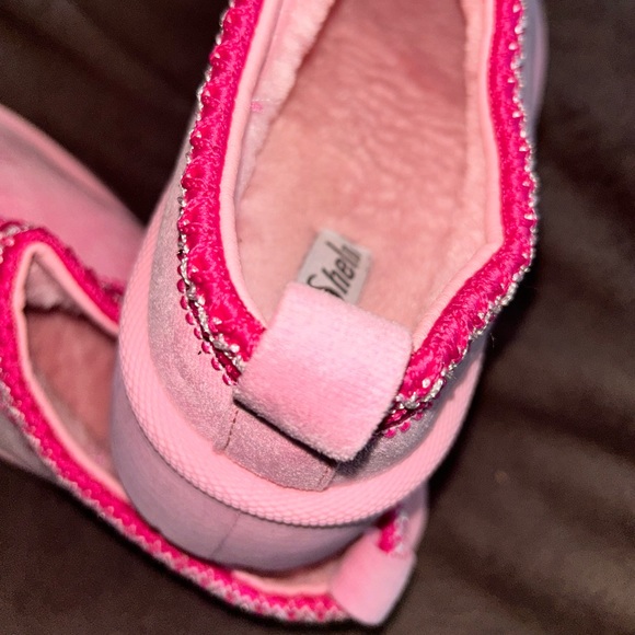 Clogs - Picture 3 of 3